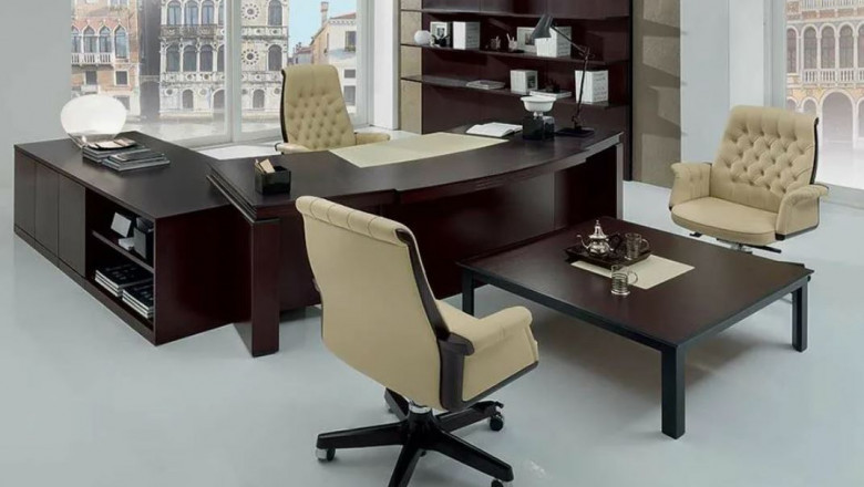 Elevate Workplace Collaboration with the Right Conference Table