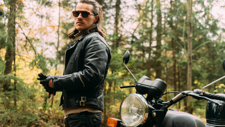 The Revival of Leather Vests for Men - How to Rock the Trend