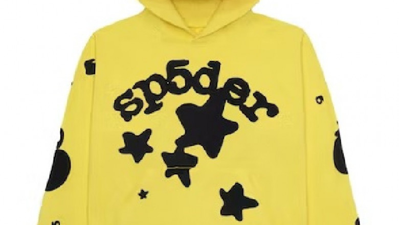 Look Fresh, Feel Dangerous Chrome Hearts necklace x Sp5der hoodie