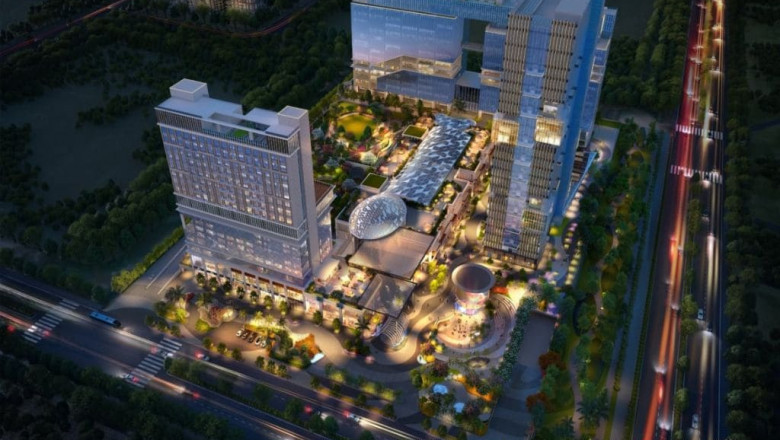 Smart Retail & Office Spaces at CRC The Flagship: Redefining Commercial Real Estate in Noida