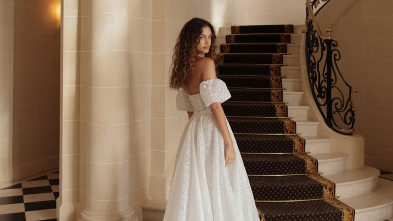 Timing Your Perfect Dress: How Far in Advance Should You Buy a Wedding Gown?