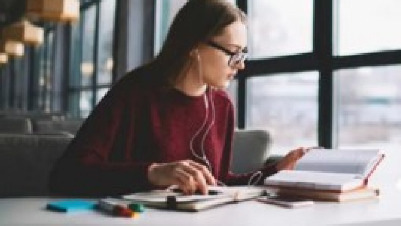 Top Thesis Writing Services: Your Ultimate Solution for Academic Excellence