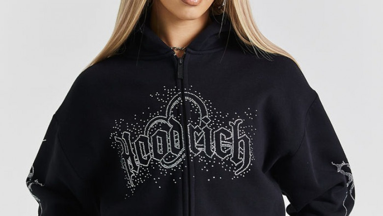Everything You Need to Know About Hoodrich: The Streetwear Sensation