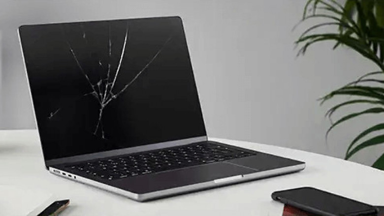 Essential Tips for Choosing Reliable MacBook Screen Repair Centers in Bangalore